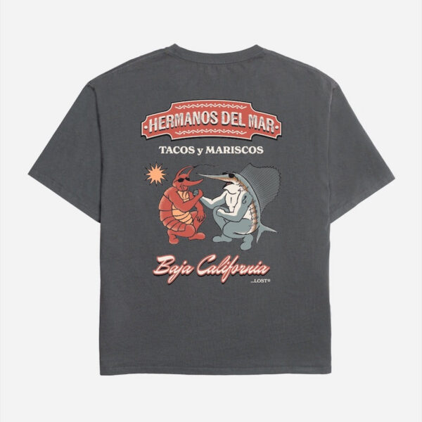 T-shirt with seafood restaurant graphic