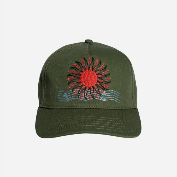 Green cap with sun embroidery
