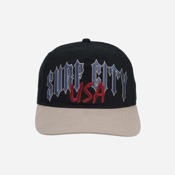Baseball cap with surf-themed design